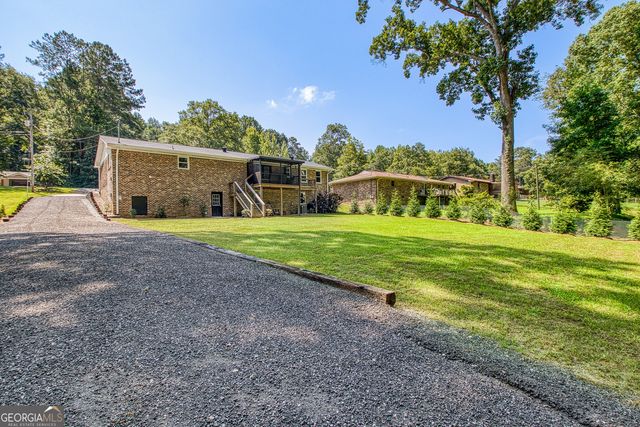 27 Lynhaven Drive, Newnan, GA 30263