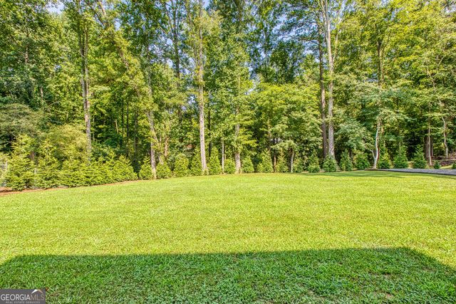 27 Lynhaven Drive, Newnan, GA 30263