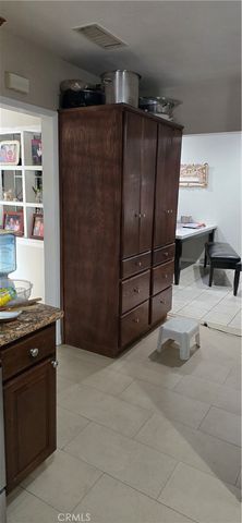 8106 Bevis Avenue, Panorama City (los Angeles), CA 91402