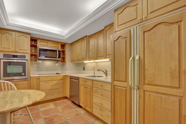 3450 S Ocean Boulevard 316, Palm Beach, FL 33480