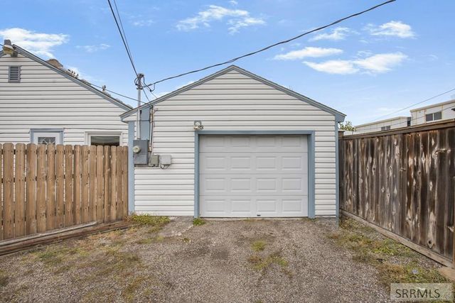 522 Gladstone Street, Idaho Falls, ID 83401