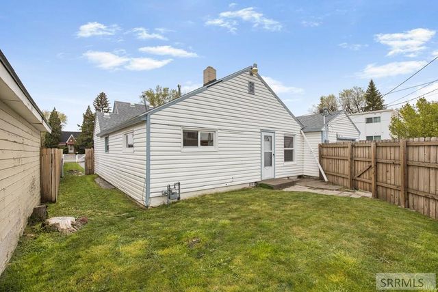 522 Gladstone Street, Idaho Falls, ID 83401
