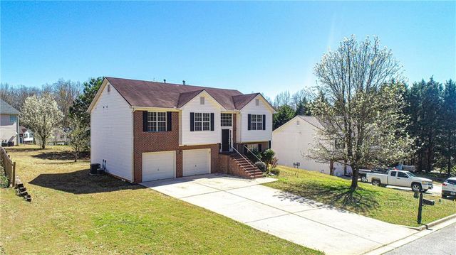 8504 Browns Mill Trace, Lithonia, GA 30038