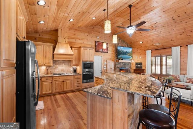 1682 Fincher Road, Canton, GA 30114