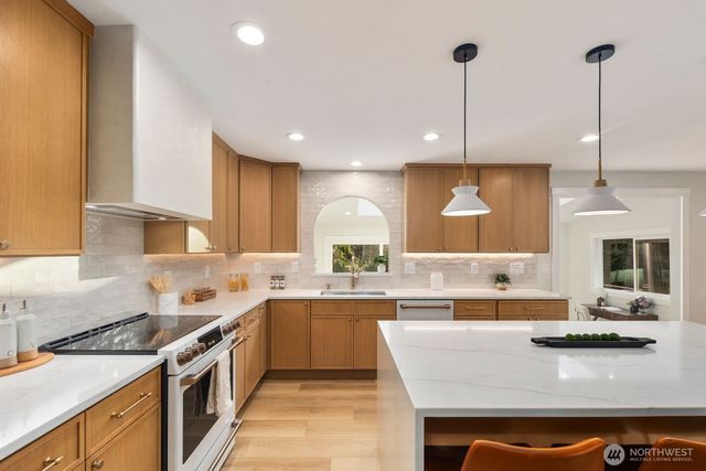 14529 SE 232nd Street, Kent, WA 98042