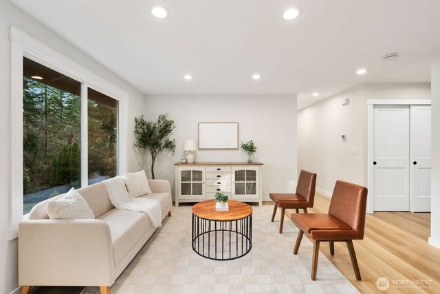 14529 SE 232nd Street, Kent, WA 98042