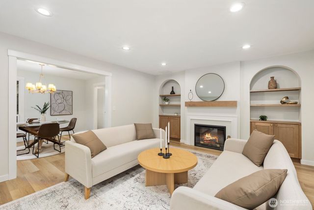 14529 SE 232nd Street, Kent, WA 98042