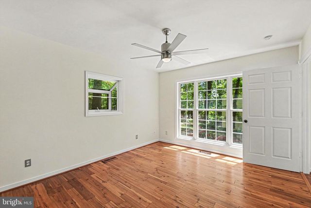1120 SPAIN DR, Stafford, VA 22554