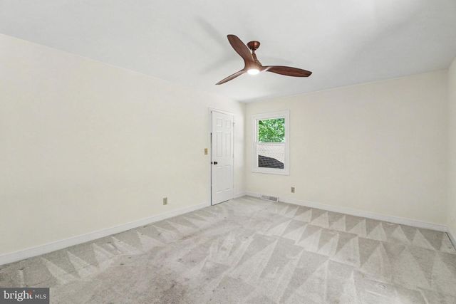 1120 SPAIN DR, Stafford, VA 22554