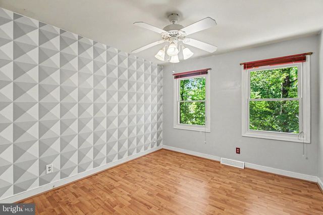 1120 SPAIN DR, Stafford, VA 22554