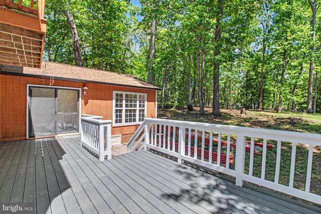 1120 SPAIN DR, Stafford, VA 22554