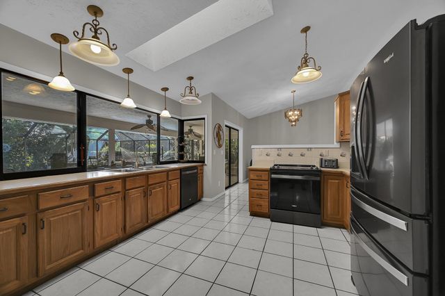 5163 SW Landing Creek Drive, Palm City, FL 34990