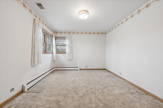 307 N Patton Avenue, Arlington Heights, IL 60005