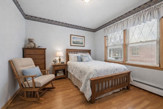 307 N Patton Avenue, Arlington Heights, IL 60005