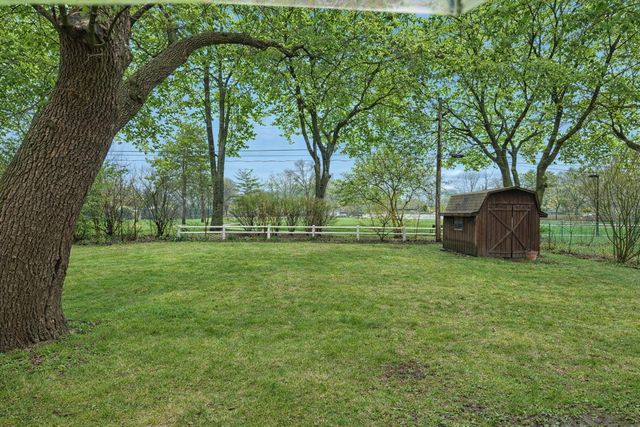 307 N Patton Avenue, Arlington Heights, IL 60005