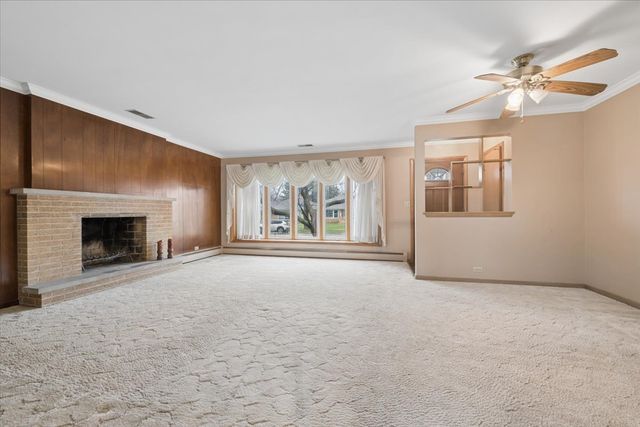 307 N Patton Avenue, Arlington Heights, IL 60005