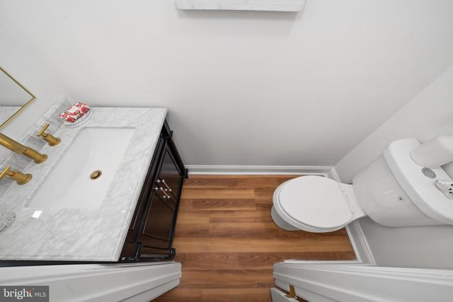 12 DUNSINANE DR, New Castle, DE 19720