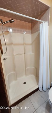 200 SPORTSMAN Drive, Welaka, FL 32193