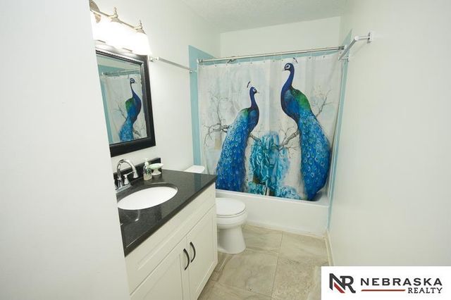 2808 NW 7th Street, Lincoln, NE 68521