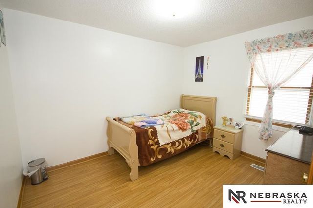 2808 NW 7th Street, Lincoln, NE 68521