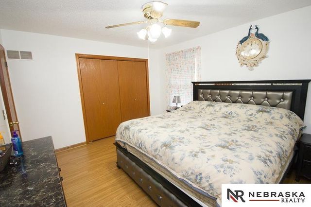 2808 NW 7th Street, Lincoln, NE 68521