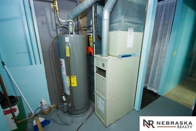 2808 NW 7th Street, Lincoln, NE 68521