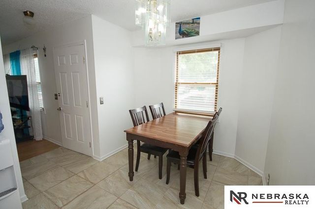 2808 NW 7th Street, Lincoln, NE 68521