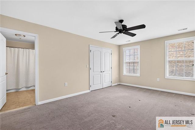 15 Monarch Road, Monroe, NJ 08831