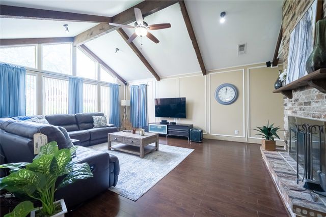 919 Green Hills Road, Duncanville, TX 75137