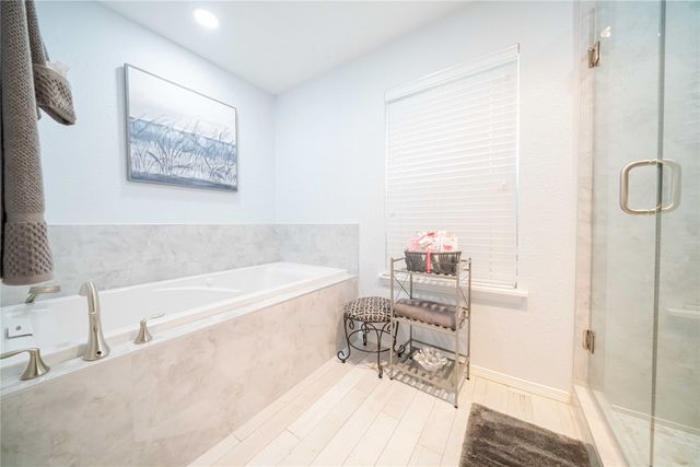 919 Green Hills Road, Duncanville, TX 75137