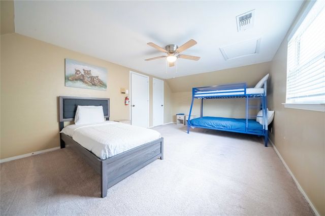 919 Green Hills Road, Duncanville, TX 75137
