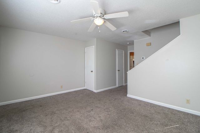 810 Golfview Place, Clarksville, TN 37043