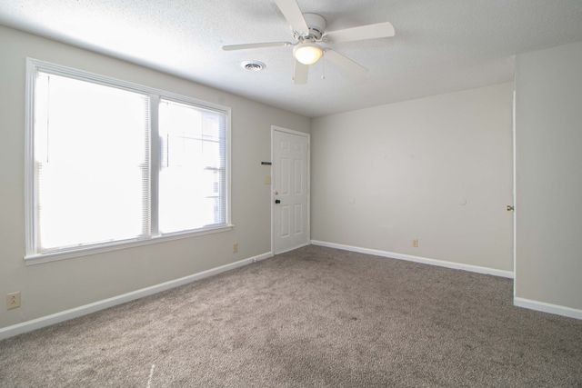 810 Golfview Place, Clarksville, TN 37043