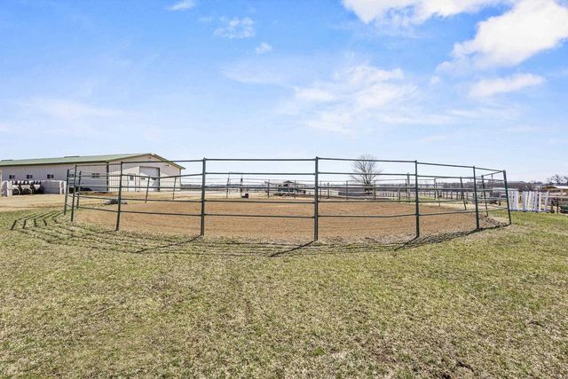 4909 County Road K, Oshkosh, WI 54904