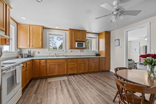 4909 County Road K, Oshkosh, WI 54904