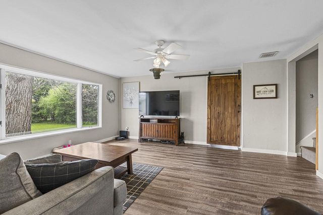 4909 County Road K, Oshkosh, WI 54904
