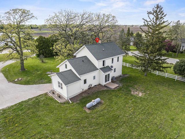 4909 County Road K, Oshkosh, WI 54904