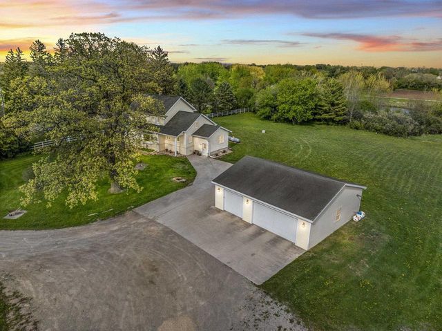 4909 County Road K, Oshkosh, WI 54904