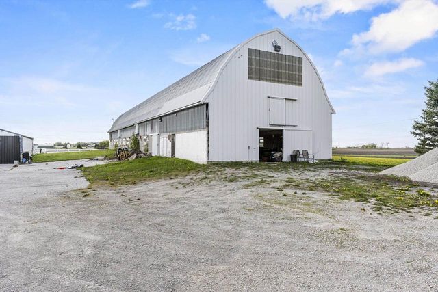 4909 County Road K, Oshkosh, WI 54904