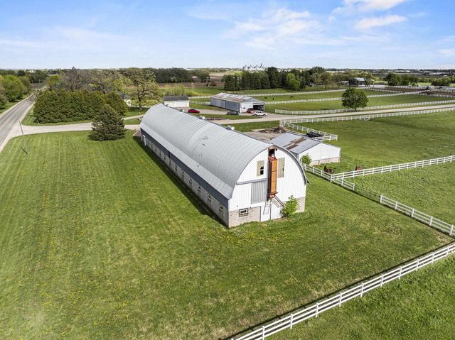 4909 County Road K, Oshkosh, WI 54904