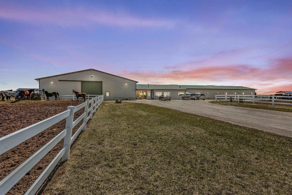 4909 County Road K, Oshkosh, WI 54904