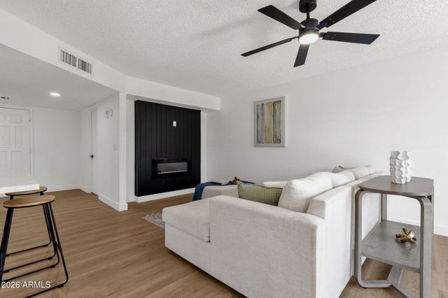 2232 W LINDNER Avenue 29, Mesa, AZ 85202