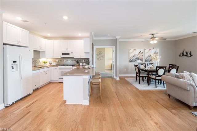 301 Brooke Ave Apt 304, Norfolk, VA 23510