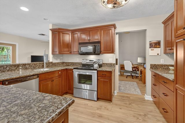 784 Wisper Bay Drive, Palm City, FL 34990