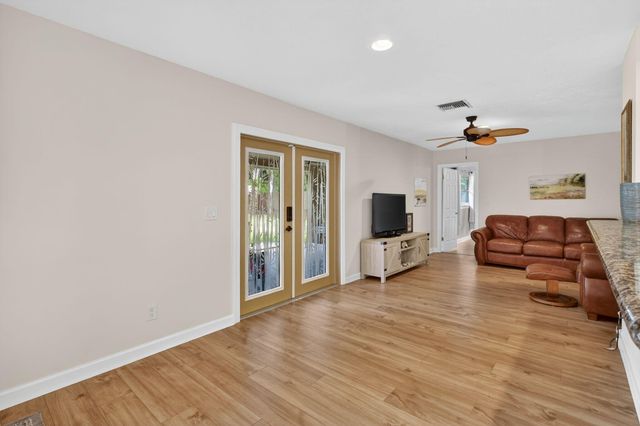 784 Wisper Bay Drive, Palm City, FL 34990