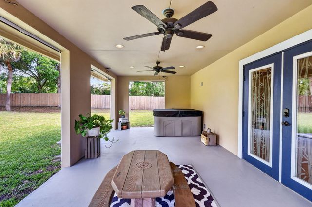 784 Wisper Bay Drive, Palm City, FL 34990