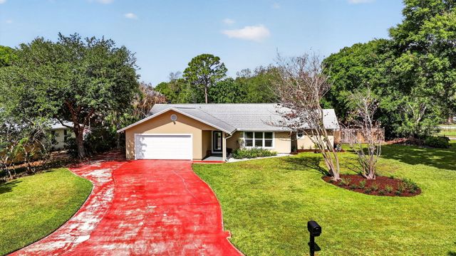 784 Wisper Bay Drive, Palm City, FL 34990