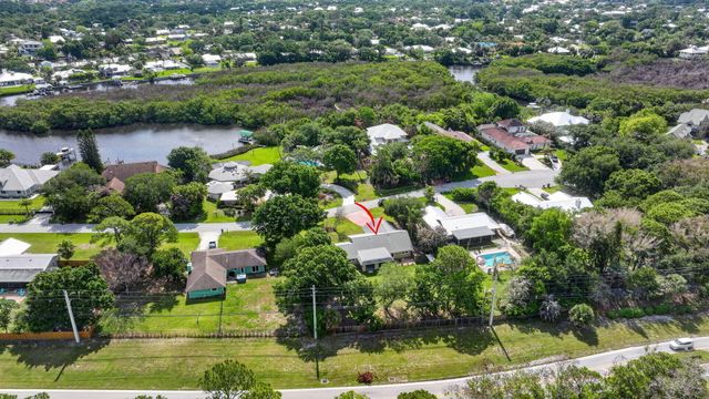 784 Wisper Bay Drive, Palm City, FL 34990