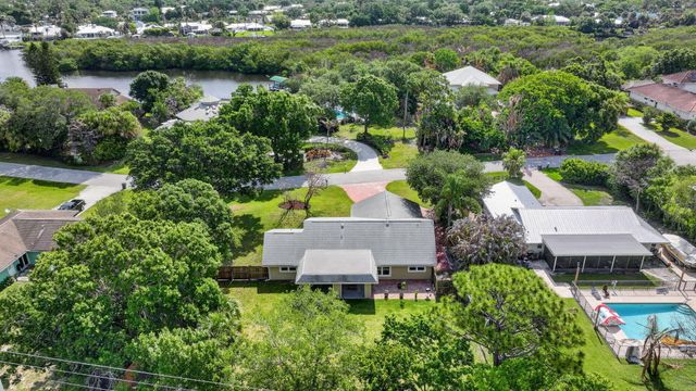 784 Wisper Bay Drive, Palm City, FL 34990