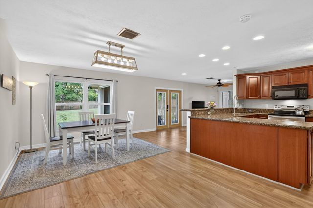 784 Wisper Bay Drive, Palm City, FL 34990